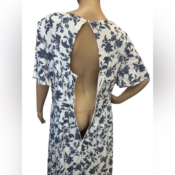 Torrid Maxi Challis Walkthrough Dress Blue Floral Paisley Maxi Romper Women Sz10 - Picture 9 of 14